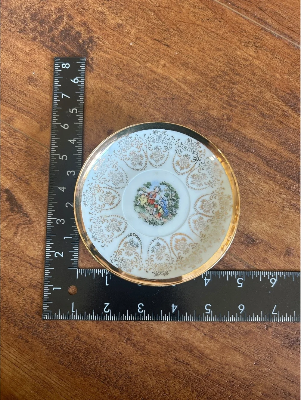 La C'ebone Fine China 22 KT Gold Decorative Plates Set of 4